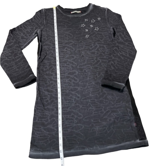 Blue Rebel Amsterdam Distressed Tunic Side Stripe Shirt - Picture 7 of 9